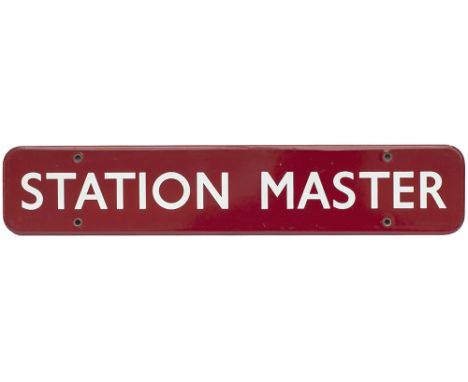 BR(M) FF Station Master BR(M) FF enamel doorplate STATION MASTER measuring 18in x 3.5in. In excellent condition complete with