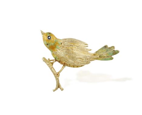 A GOLD AND ENAMEL NOVELTY BROOCH, the textured gold bird with green and orange enamel on the head and the tail, a circular-cu