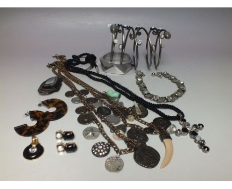 A COLLECTION OF MOSTLY DESIGNER COSTUME JEWELLERY, to include a Dyrberg / Kern pendant necklace and matched spiral arm bangle