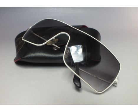 A CASED PAIR OF VINTAGE RETRO SUNGLASSES, white metal wrap-around style frames, possibly Ray-Ban however no provenance
