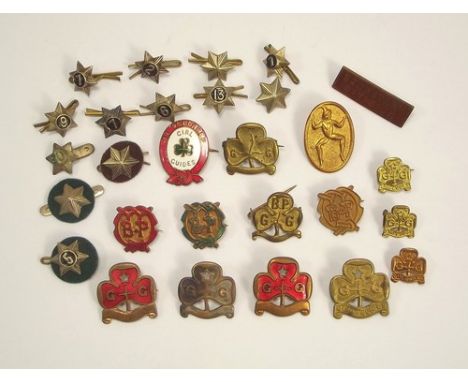 GIRL GUIDE BADGES ETC.
Various enamelled Girl Guide & other badges including Baden Powell Challenge Award badges, First Class