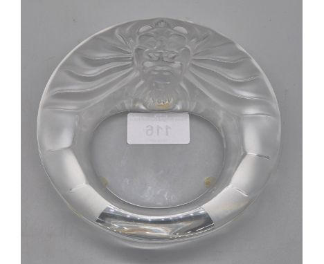 Vintage Lalique crystal Lion dish. Signed to the underside. 14.5cm diameter. 