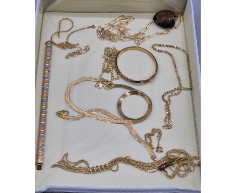 A Collection of 925 Silver gilt jewellery; Three tone bracelet. Matching necklace and bracelet. Bangle and other items. 