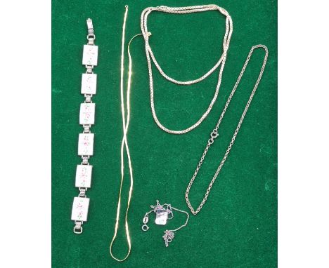 Various jewellery; 9ct yellow gold necklace. Sterling silver and enamel bracelet- having religious scenes to the inside of th