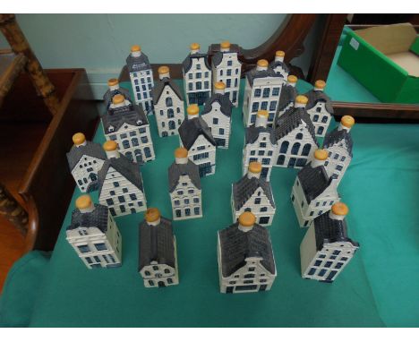 Box containing a sel. of blue Delft, model houses for KLM Royal Dutch Airlines