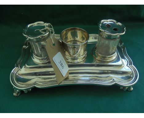 Superb silver gentleman's partners desk ink stand with 3 central containers on claw feet, in all 19oz being William IV, Londo