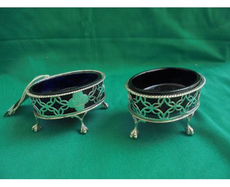 Pair of antique silver salts, London 1884