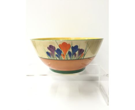 A Clarice Cliff Bizarre Wilkinson Pottery fruit bowl decorated in the Crocus pattern (22cm diameter).