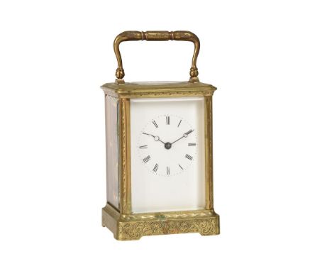 A FRENCH ENGRAVED BRASS CARRIAGE CLOCKUNSIGNED, LATE 19th CENTURYThe eight-day two train gong striking movement with silvered