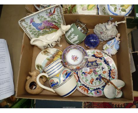 A quantity of china to include Wedgwood jar with epns collar and lid, 'Moo' creamer, decorative plate, cup and saucer, china 