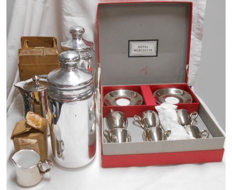 A set of six Royal Worcester porcelain coffee cups and saucers with silver lustre decoration, set in original fitted presenta