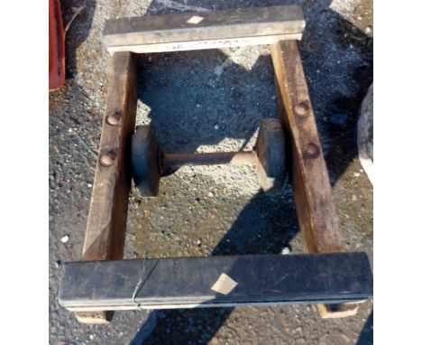 An old piano trolley