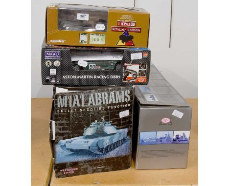 Hobby Engine Models radio controlled M1A1 Abrahams tank; together with radio controlled models: 1:275 scale Destroyer, 1:18 A