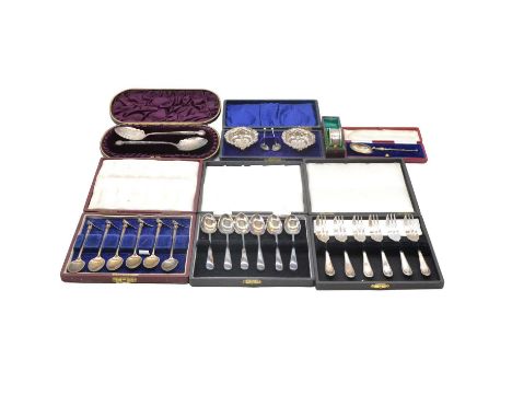 Pair of silver preserve spoons, Hilliard &amp; Thomason, Birmingham 1891, cased, other silver cutlery including a set of six 
