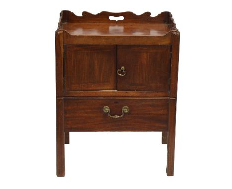 George III mahogany night table, adapted, commode drawer, width 59cm, depth 47cm, height 74cm.