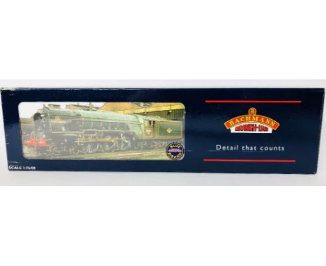 Bachmann OO gauge 32-552 Class A1 BR Blue North Eastern steam locomotive mint and boxed