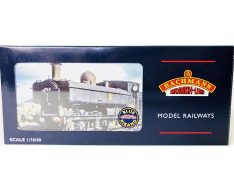 Bachmann OO gauge 32-211 5700 Pannier Tank BR Black steam locomotive mint and boxed
