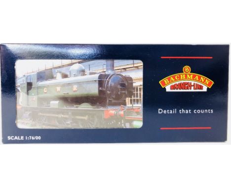 Bachmann OO gauge 32-201 Pannier Tank BR steam locomotive boxed