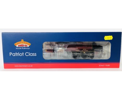 Bachmann OO gauge 31-204 Patriot Class Sir Frank Ree LMS Crimson 5530 steam locomotive mint and boxed