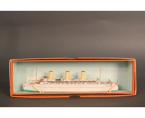 Empress of Britain by Basset Lowke Basset Lowke model of "Empress of Britain". Fine  model of the three funnel liner still ti