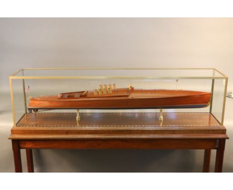 Speedboat Dixie II Cased scale model of the competition and Gold Cup  speedboat "Dixie II". Planked hull with exhaust  cowls,