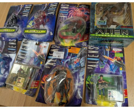 Vintage Toys: Kenner Alien assortment of carded figures plus 1x boxed; some damage to card backs; (7).