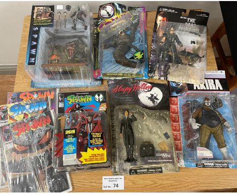 Vintage Toys: McFarlane Toys Spawn assortment of boxed figures, including Akira, plus 3x Spawn comics; also including Sleepy 