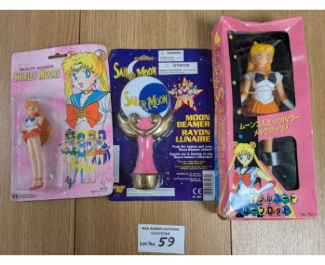 Vintage Toys: Sailor Moon rare Venus boxed vinyl figure (not official), plus Gordy Toy Moon Beamer, sealed (Canadian issue); 