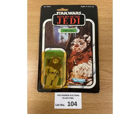 Vintage Toys: Kenner Star Wars Return of the Jedi Chief Chirpa carded figure; yellowing to plastic; some scuffing to edges of