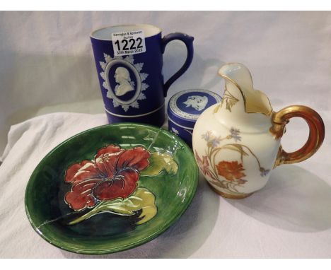 Collection of Wedgwood, Royal Worcester and Moorcroft items, all with damages, largest H: 14 cm. Not available for in-house P