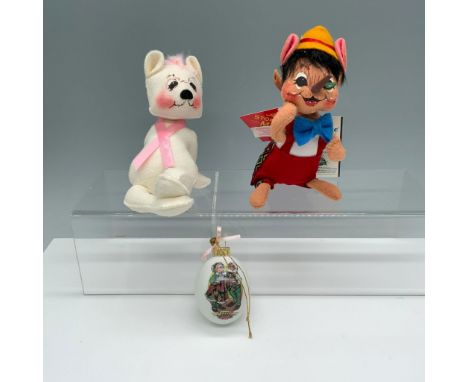 Lovely variety of figurines that consists of an egg shaped ornament from 1998 in its original box 3.75"L x 2.25"W x 5"H, a Pi