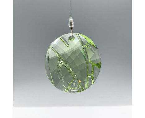 Beautiful light peridot green crystal for SCS members. Place the ornaments where they can receive ample sunlight to maximize 