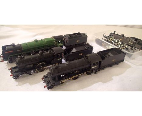 Four OO scale locomotives, suitable for spares or repair. P&amp;P Group 2 (£18+VAT for the first lot and £3+VAT for subsequen