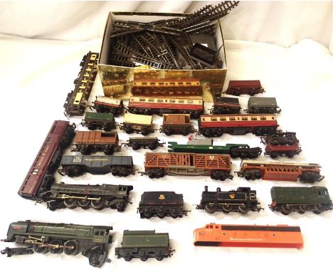 Triang OO scale Britannia Princess Elizabeth, Jinty and 08 Diesel and assorted wagons and coaches, track, transformer, all fo