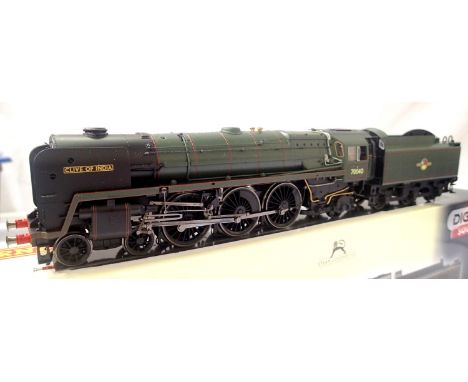 Hornby R 2992 XS Class 7MT, Clive of India, 70040, Green, Late Crest, fitted sound, in excellent to very near mint condition,