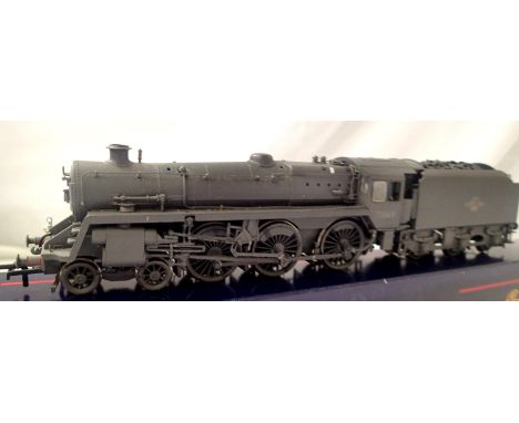 Bachmann 32-505, Class 5MT 73069 Black, weathered, Late Crest in very good to excellent condition, boxed. P&amp;P Group 1 (£1