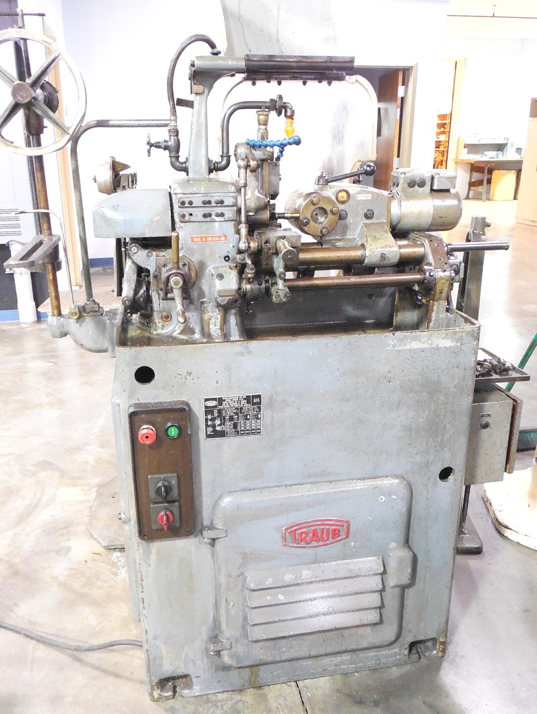 TRAUB MOD.A15 AUTOMATIC SCREW MACHINE