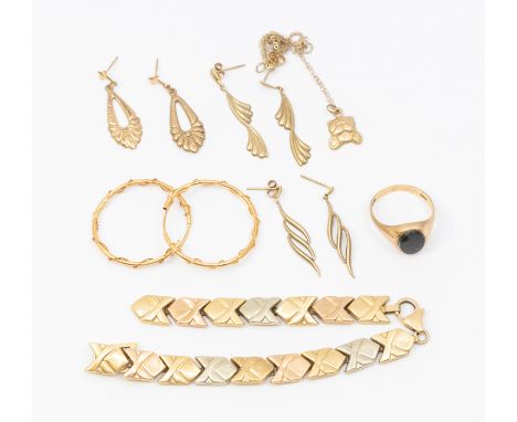 A collection of gold jewellery to include a pair of 18ct gold hoop earrings, weight approx 1.8gms, a 14ct gold tri colour wei