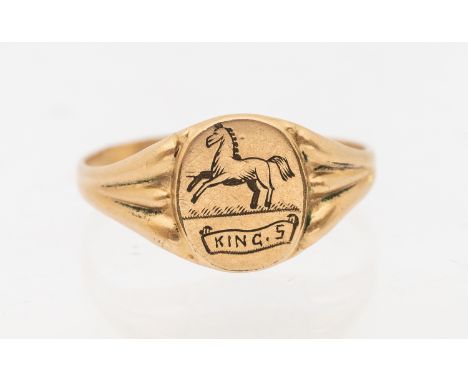 A 9ct gold signet ring, oval top engraved with horse 'King S' ridged shoulders, width approx 10mm, size R, weight approx 1.7g