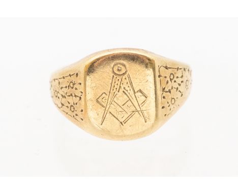 Masonic interest- a 9ct gold gents signet ring, sqaure top engraved with Masonic square & compass, width approx 13mm, engrave