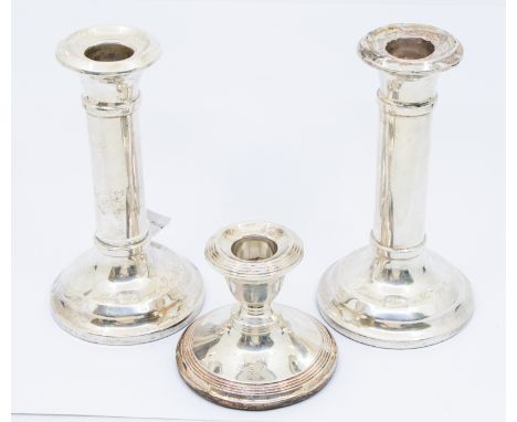 A pair of George V plain Tuscan column candlesticks, with same presentation inscription to base: Packwood Haugh to Da 1919-21