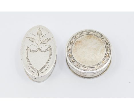 A George III silver oval Neo-Classical patch box and cover, engraved with shield shaped cartouche, hallmarked by IT., Birming