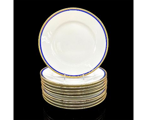 Ten white plates with elegant cobalt blue ring and gold scroll design on the rim. Richard Ginori backstamp. Dimensions: 1"H x