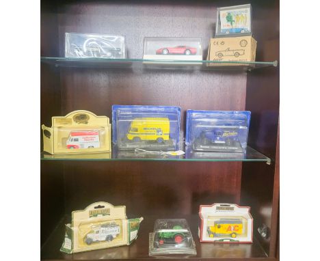 Fabbri Ltd. James Bond 007 Thunerball Ford Fairlane, TIC TOC for Shell James Bond 007 Dr. No Sunbeam Alpine 5, seven other di