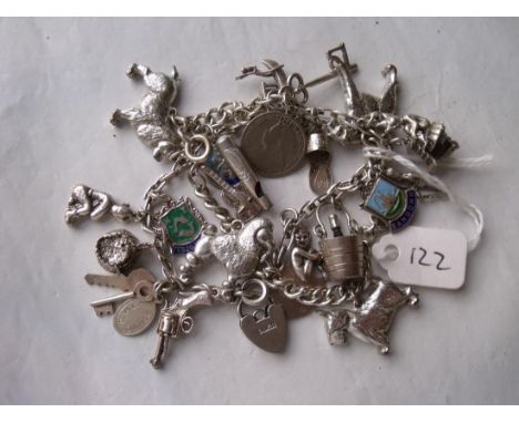 Vintage silver charm bracelet 61g      