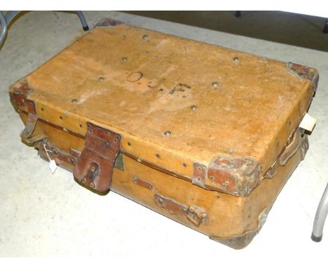 A large leather trunk,&nbsp;various ceramics, metalware and miscellaneous items.