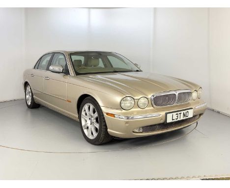 Registration: BU03XCJ VIN: SAJAC72P53SG06096 Milage Showing: 144,000 Transmission: Automatic MOT: 01/12/2025First registered 
