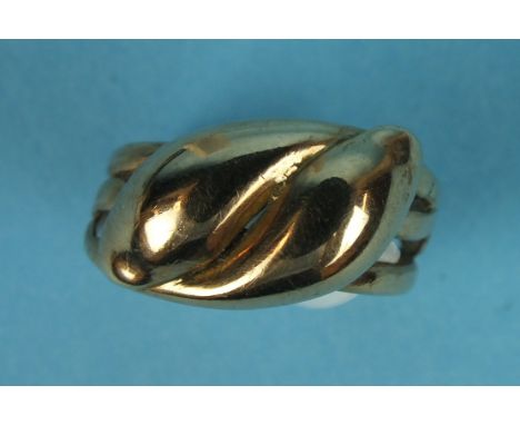 A 9ct gold cross-over ring, size K, 3.5g.