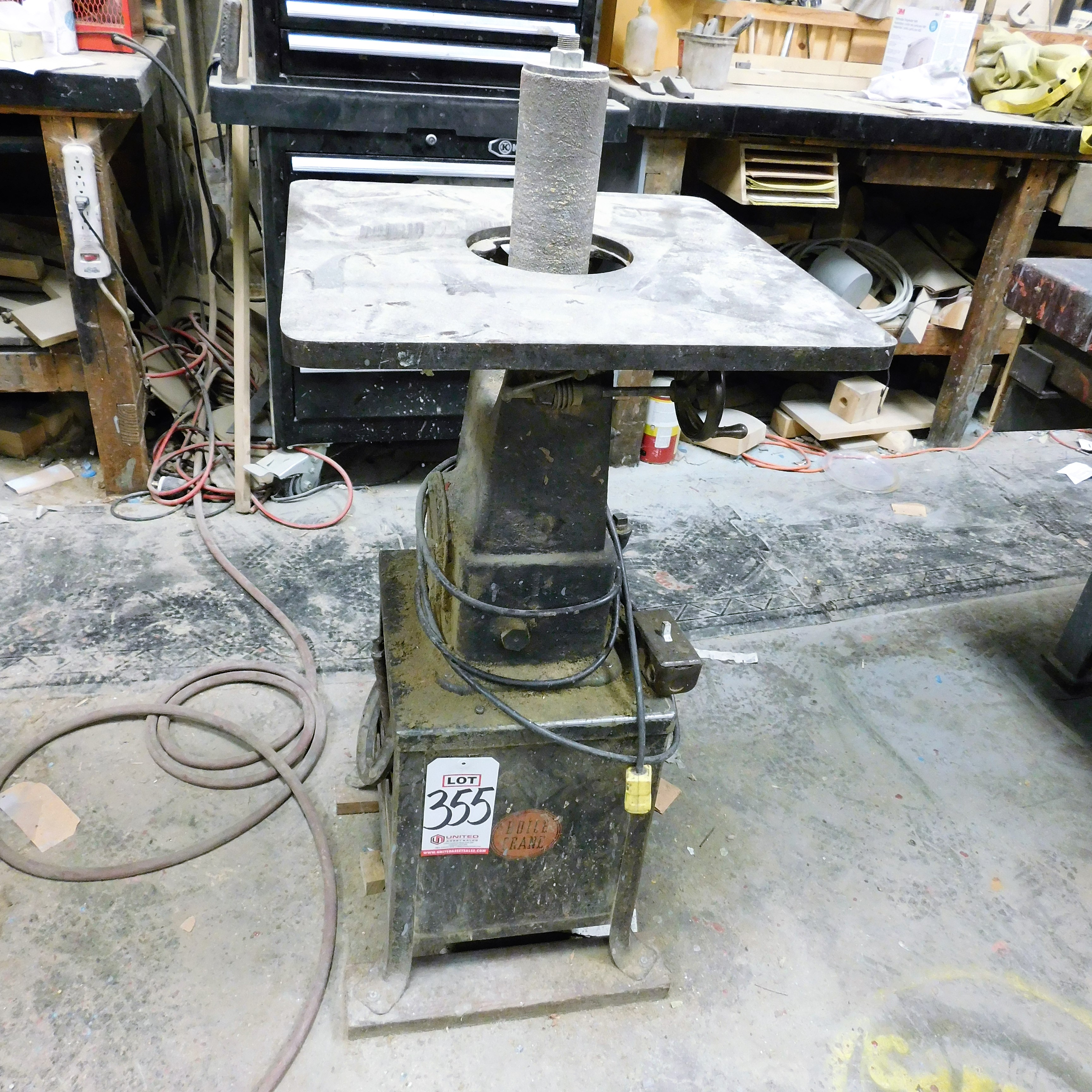 BOICE CRANE SPINDLE SANDER, TILT TABLE