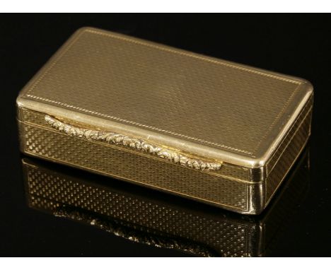 A George IV 18ct gold snuff box, by Charles Rawlings & William Summers, London, 1828, a rectangular rounded corner form with 
